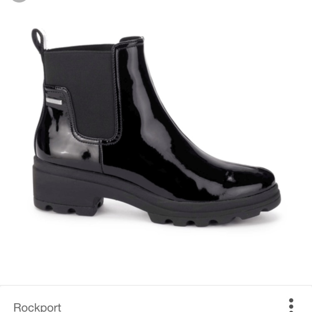 Heeled rain boots