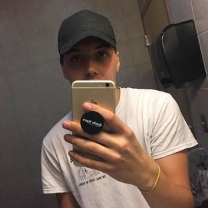 Meet your Posher, Josh