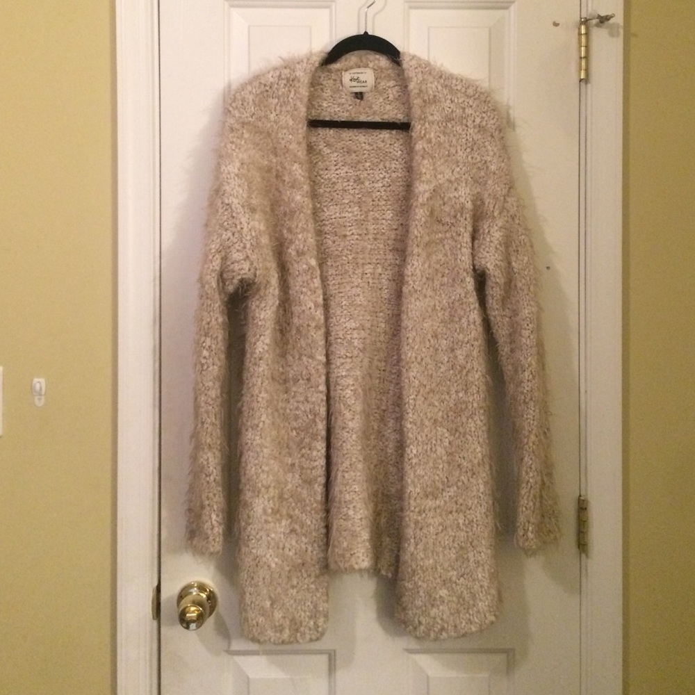 Knit cardigan