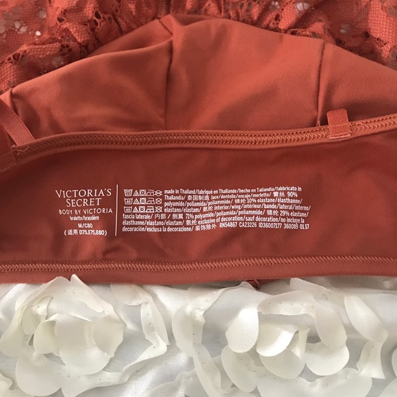 3/$25 shipped Victoria's Secret flutter bandeau - Picture 7 of 7