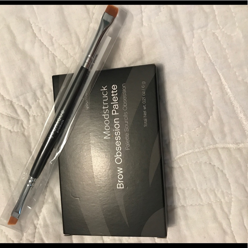 Moodstruck brow obsession palette