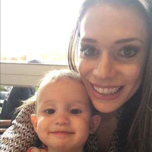 Meet your Posher, Claire