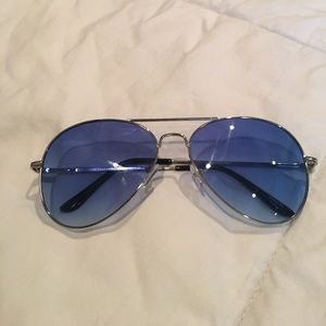 ✨ Blue Tint Aviators ✨