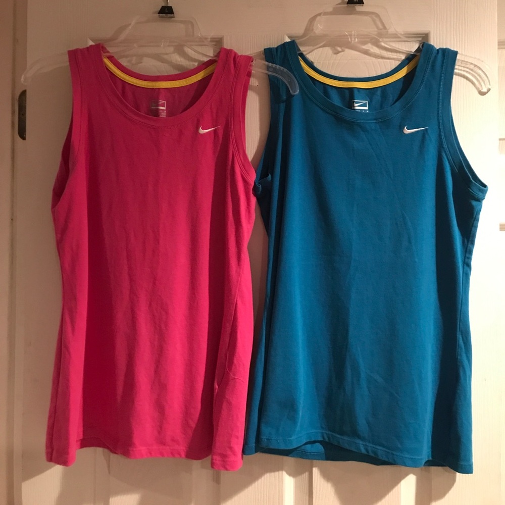 Bundle of Nike tank tops