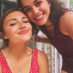 Meet your Posher, Maria