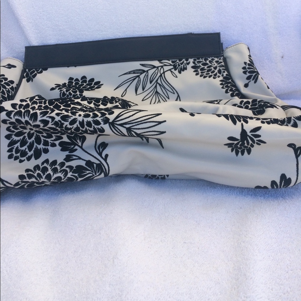 Miche Prima Mum Shell - Picture 3 of 5
