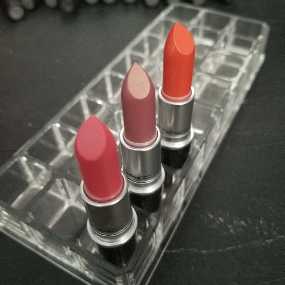 Mac lipsticks bundle