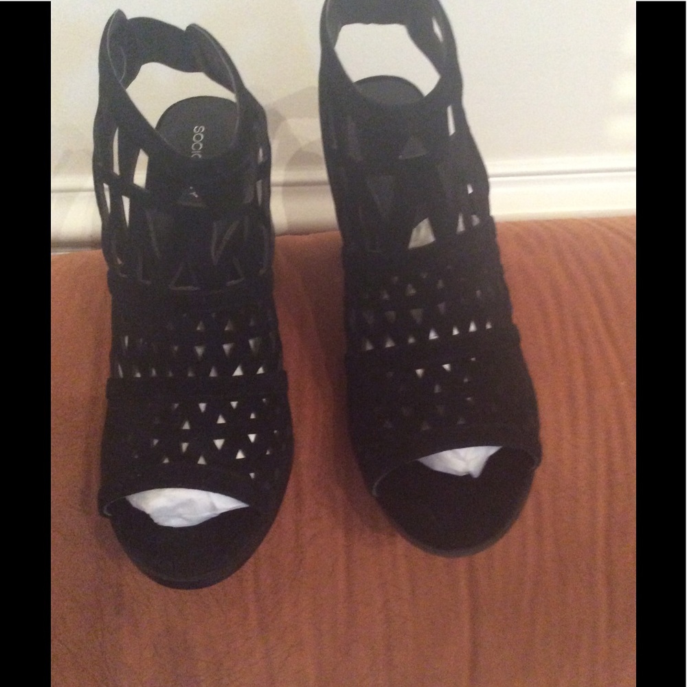 Women Sociology Block Heels shoes