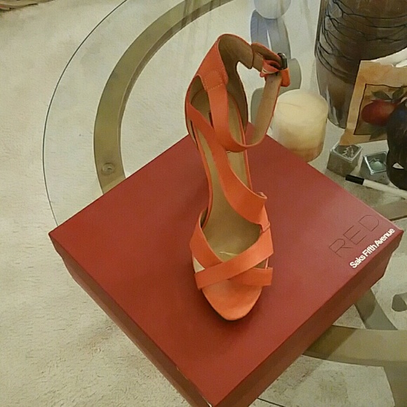 Sandal - Picture 2 of 3