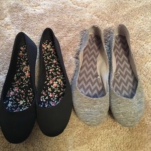 Two pair slip on flats. Black and gray. EUC ✨✨✨