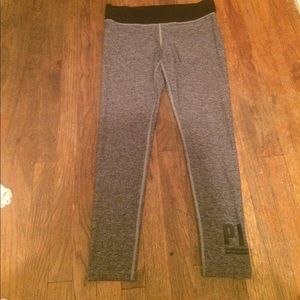 Victoria secret gray workout leggings!