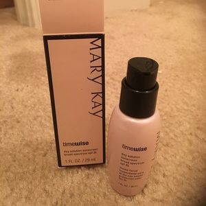 Mark Kay day solution