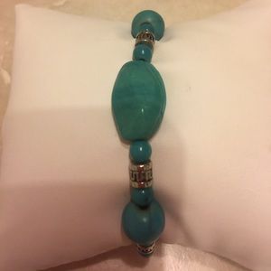 Absolutely adorable Turquoise Stone Bracelet