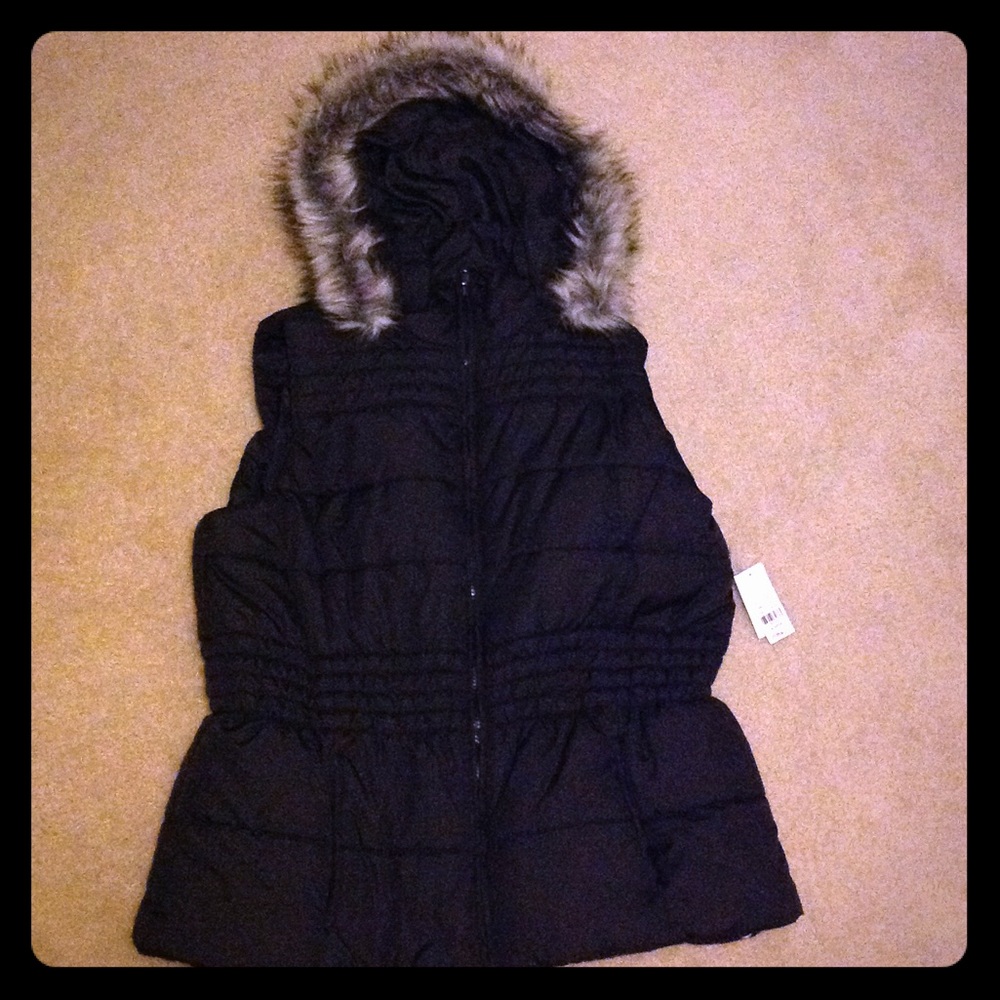 NWT NY&Co XL Black Vest !