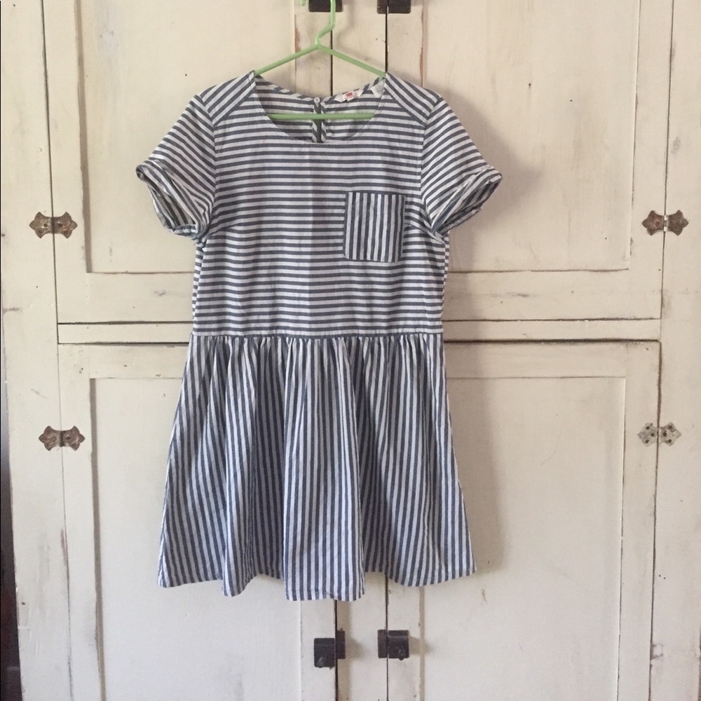 navy and white summer dress - Picture 1 of 2