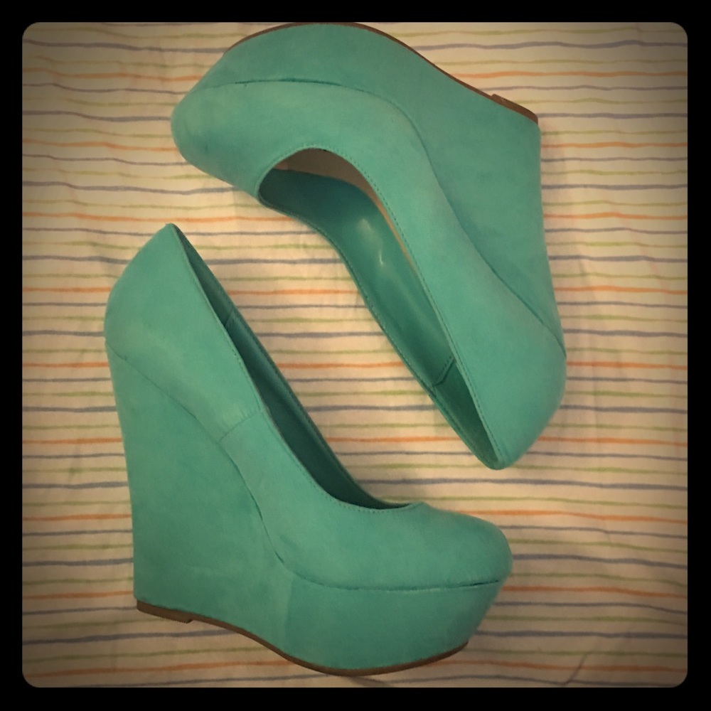 Clearance....Wedges