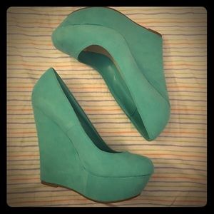 Clearance....Wedges