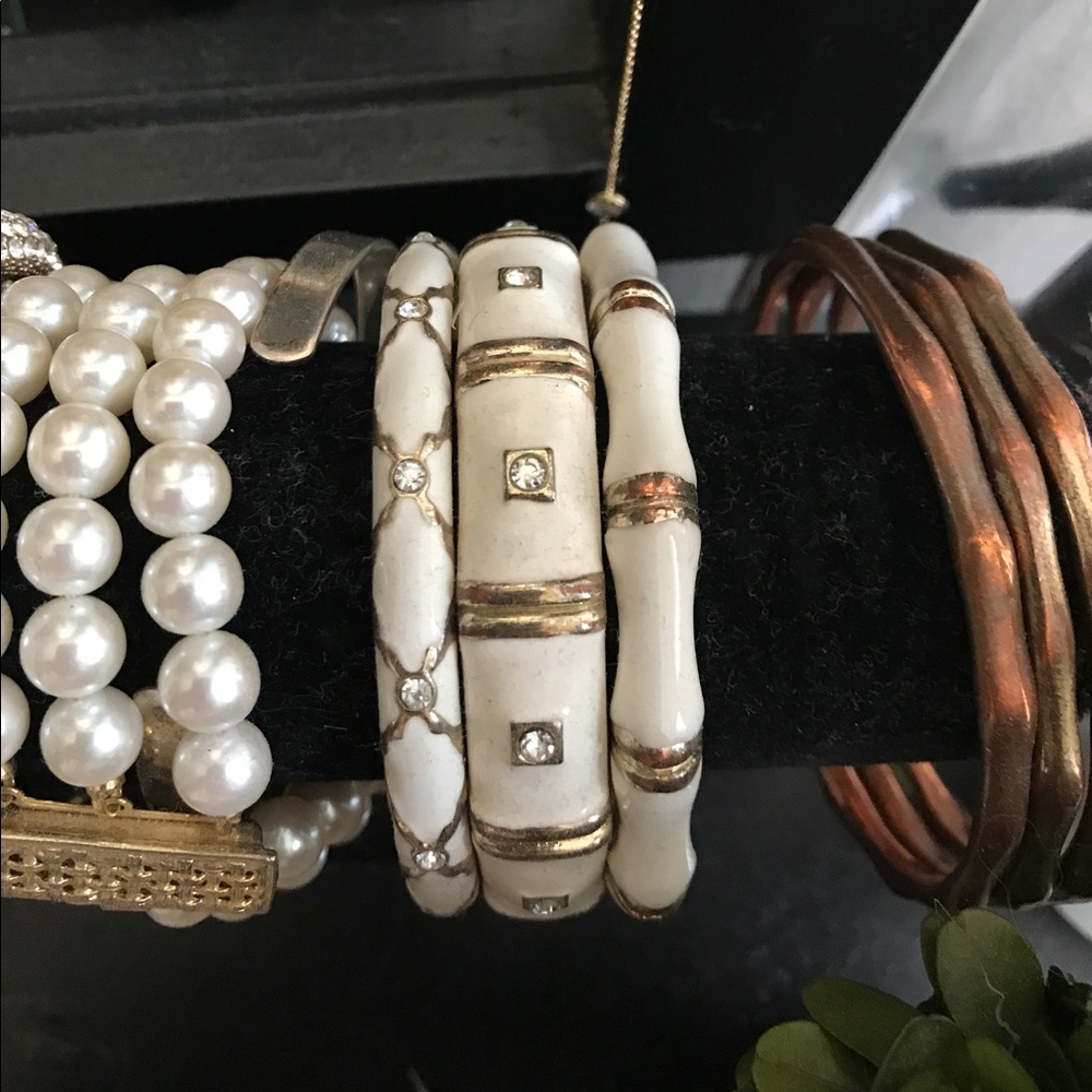 White and gold bangles