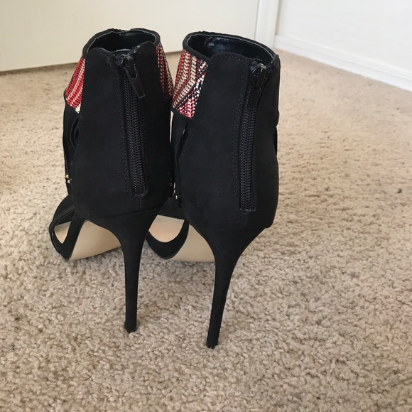 Studded fringe heel - Picture 5 of 8