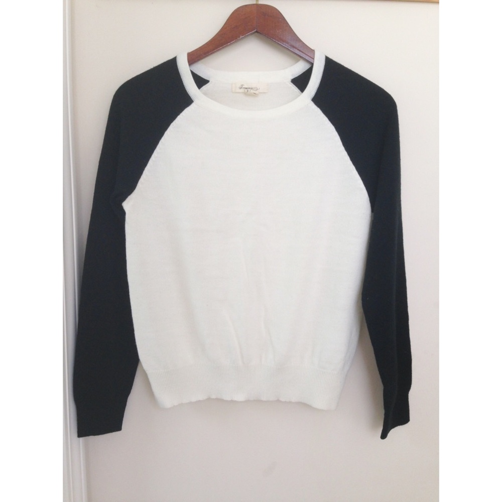 Colorblock raglan sweater