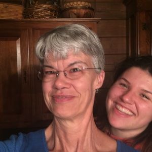 Meet your Posher, Lana