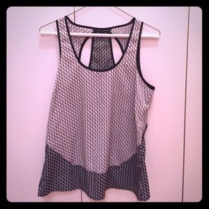 Two tone geo print tank with back cutout