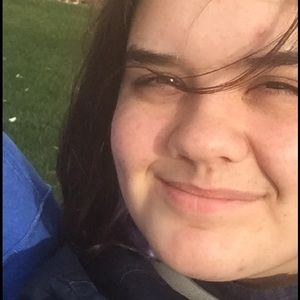 Meet your Posher, Gabrielle