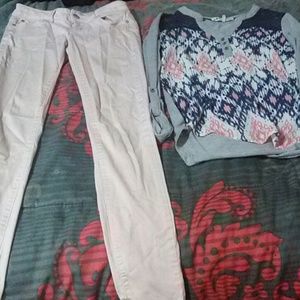 Laced Long Sleeved Blouse w/ Pink Skinny Pants