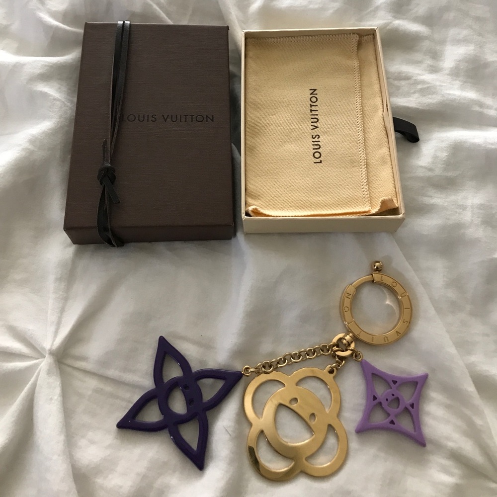 Louis Vuitton Murakami bag charm