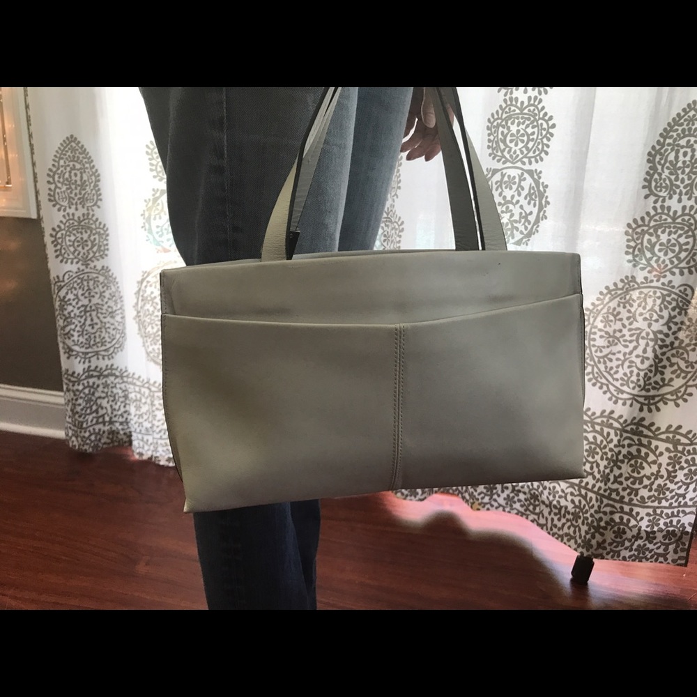 Kenneth Cole Habdbag