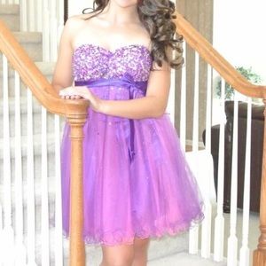 Pink/purple Hannah S dress size 8, fits like 4-6