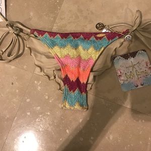 Luli fama la fama bottom