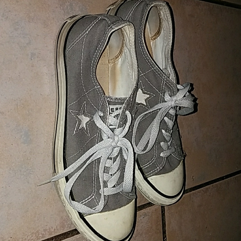 Converse One Star
