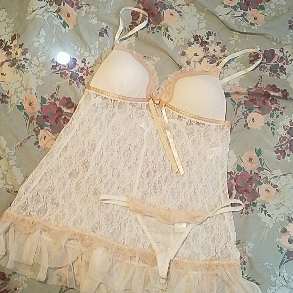 Sheer Lace Bridal babydoll w/ matching thong -L