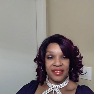 Meet your Posher, Tiny