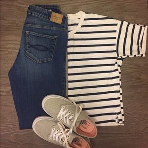 PRICE DROP 🔥 Abercrombie Super Skinny Jeans