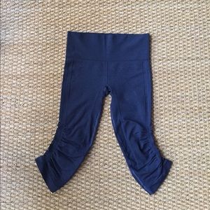 Lululemon In The Flow Cropped Pants