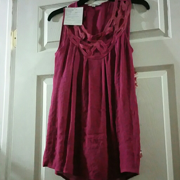 SOLD ......Spense Sleeveless top - Picture 2 of 4