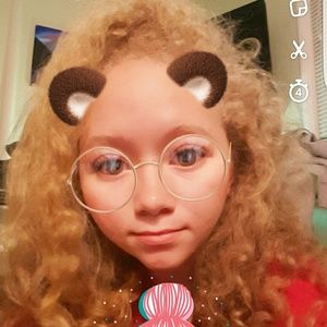 Meet your Posher, Victoria