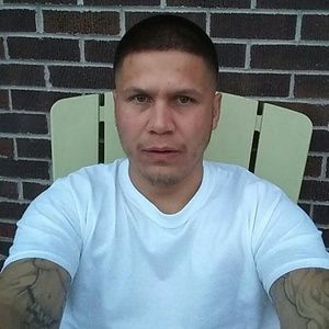 Meet your Posher, Adam