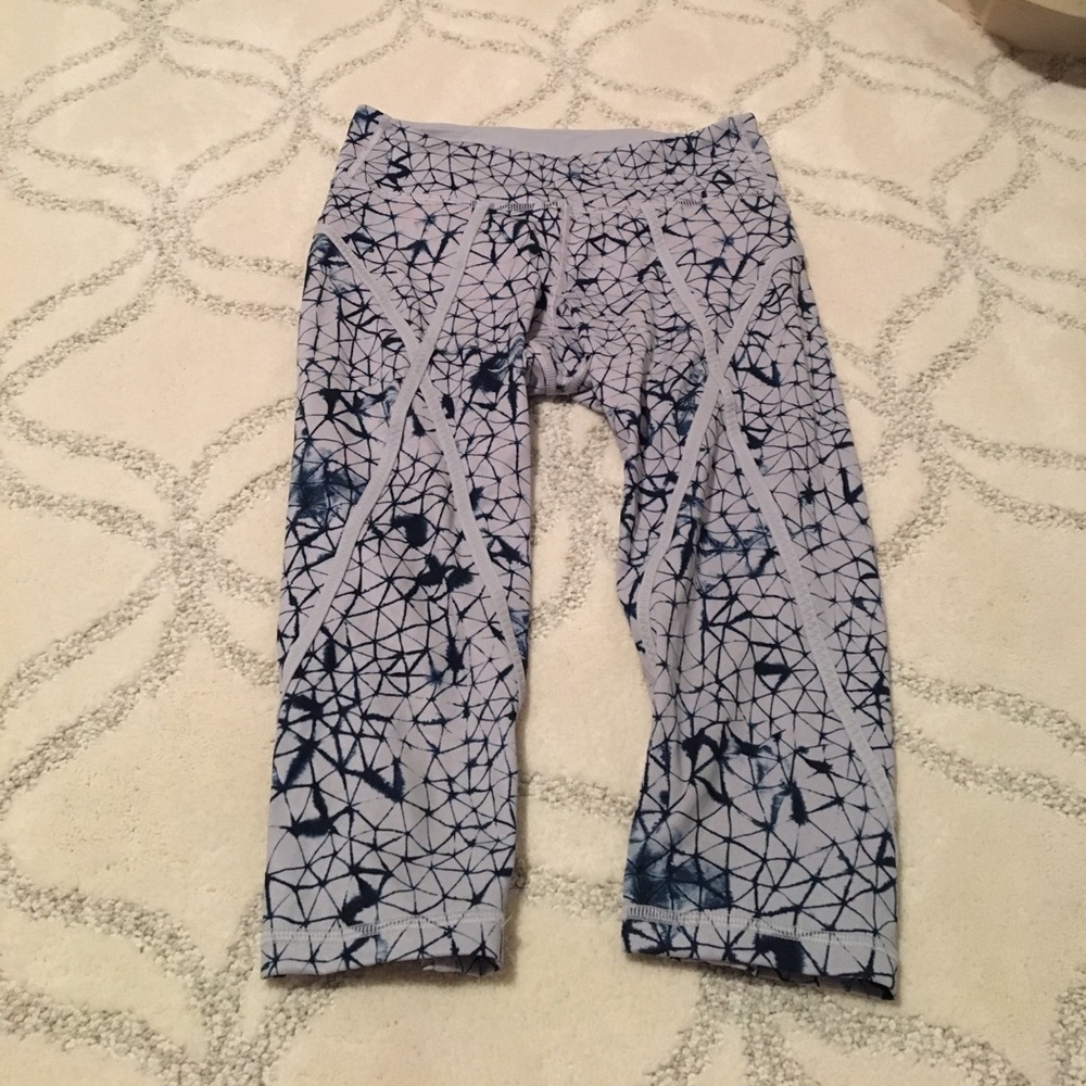 Lululemon cropped leggings