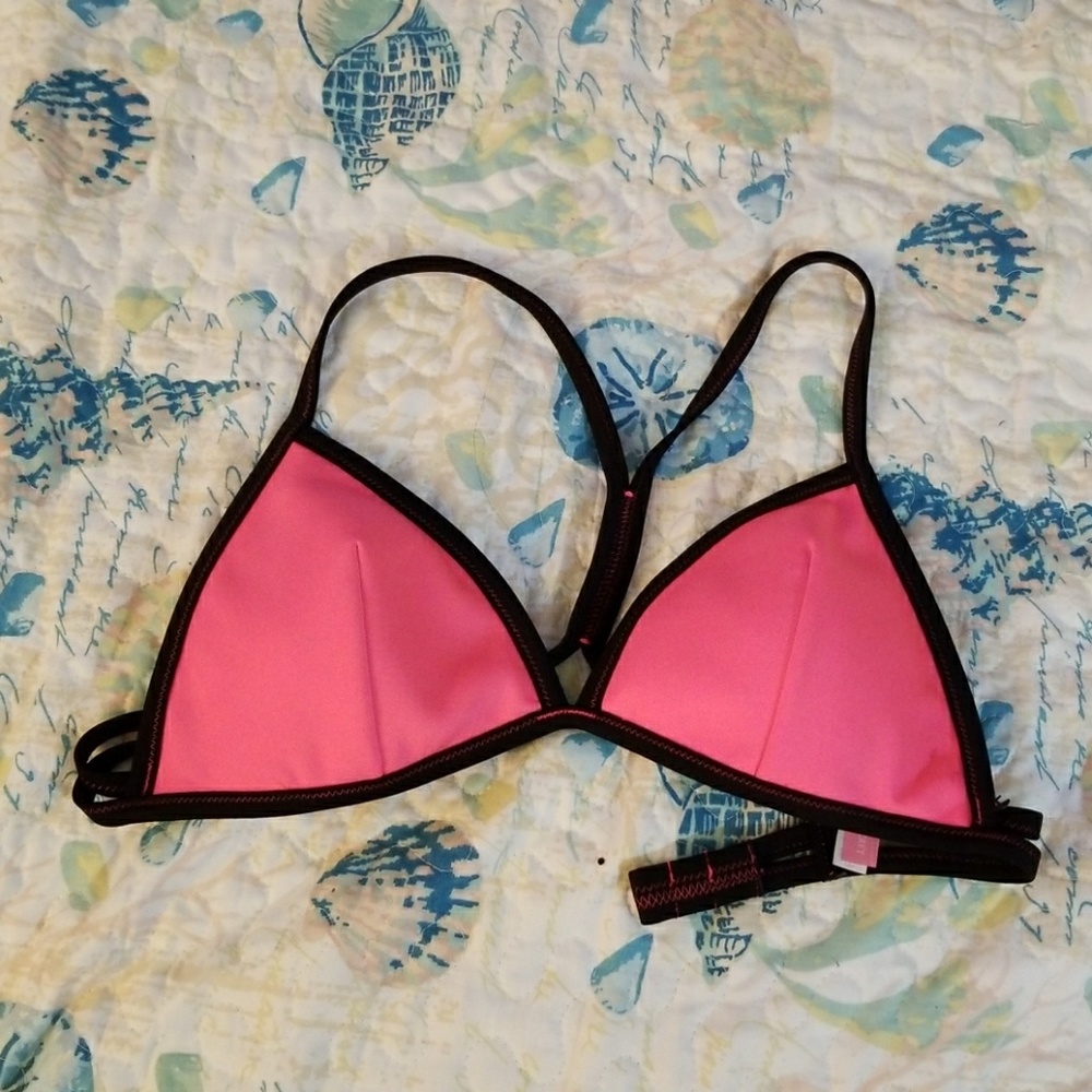 Pink bikini top