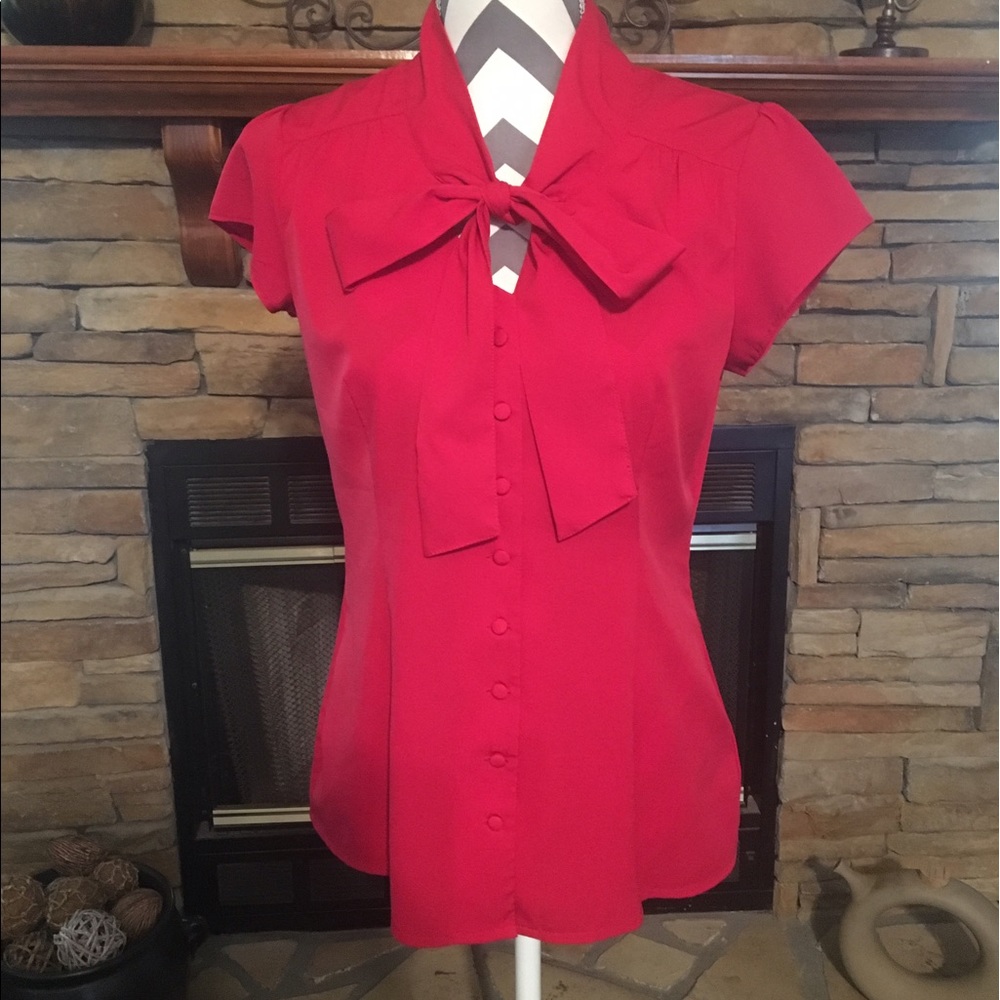 Banana Republic Blouse w/ Bow