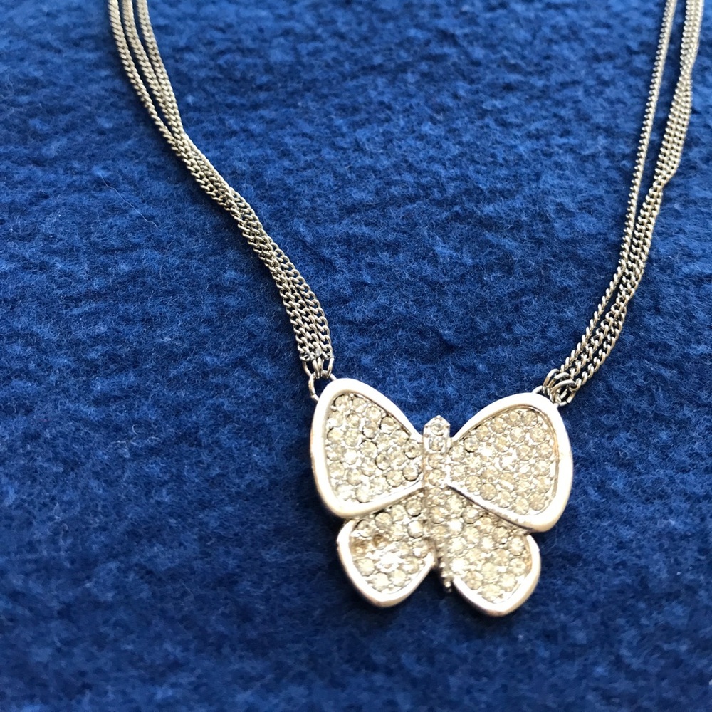 Beautiful Silver Butterfly Necklace