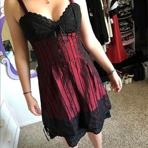 Vintage lip service an evening's affair lace dress