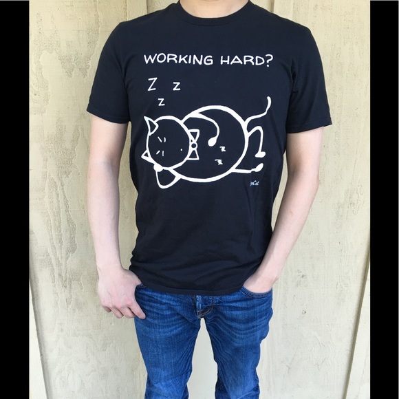 HP "Working Hard?"  Unisex casual cat t-shirt - Picture 2 of 3