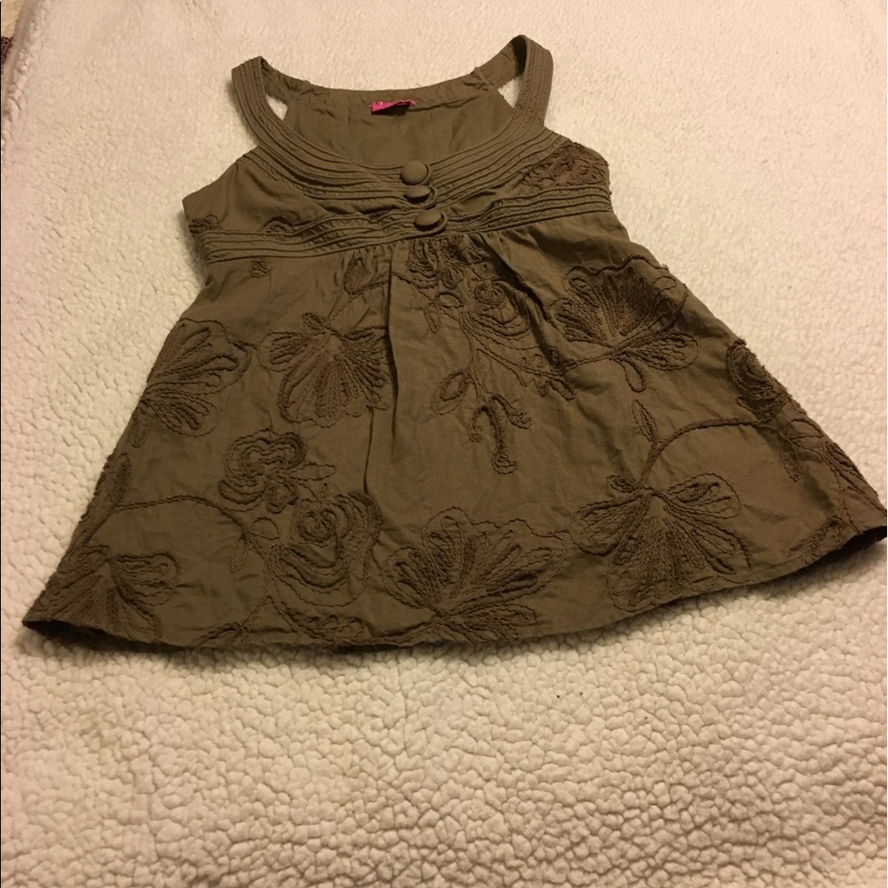 BCBG summer top