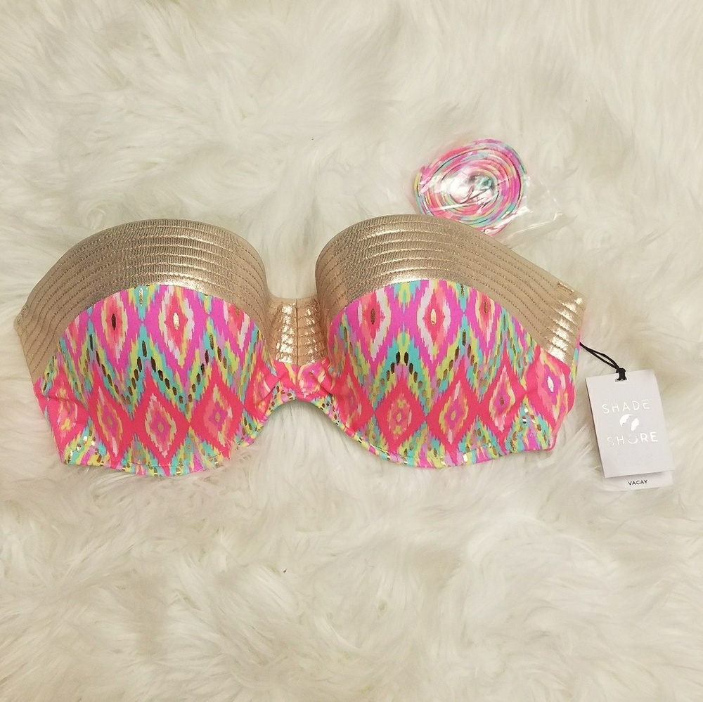 NWT  Strapless bathing suit top