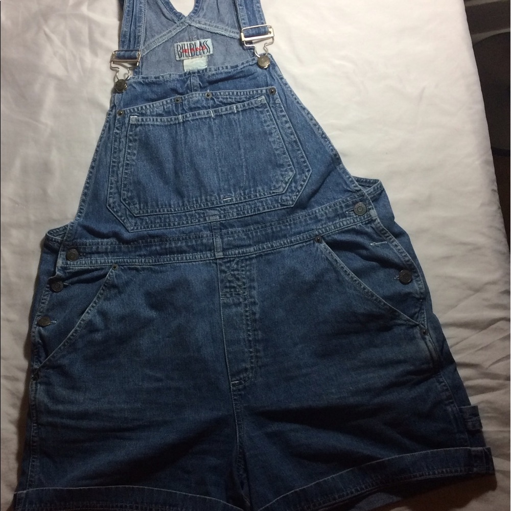 Short overalls