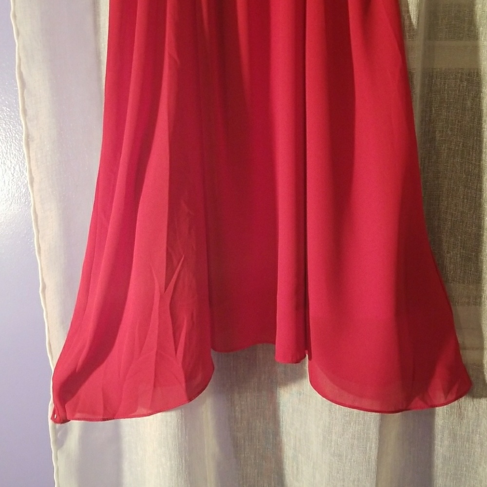 Dress - Picture 2 of 4